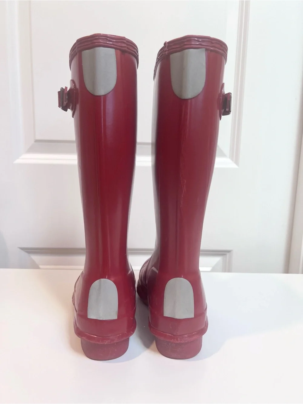 Hunter Kids Youth Glossy Red Knee-High Rain Boots Size 1 / 2 Boys Girls